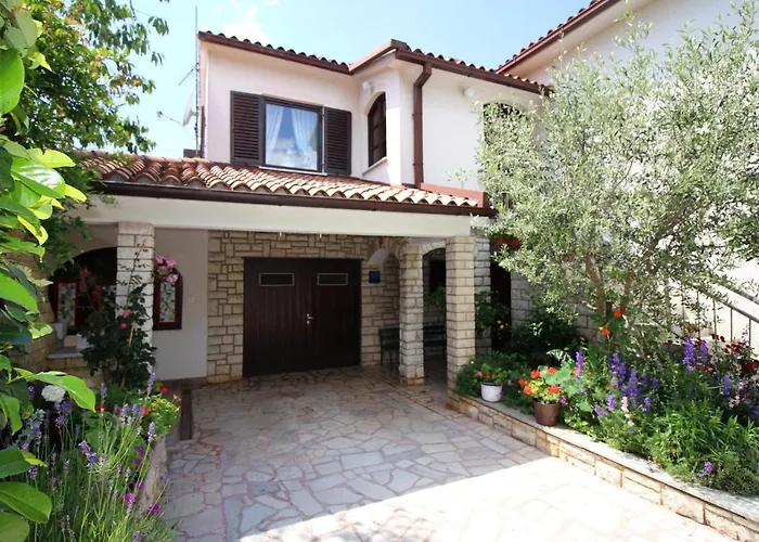 Radojka L Near Centre Poreč